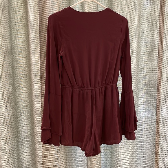 Maroon romper - Picture 2 of 4